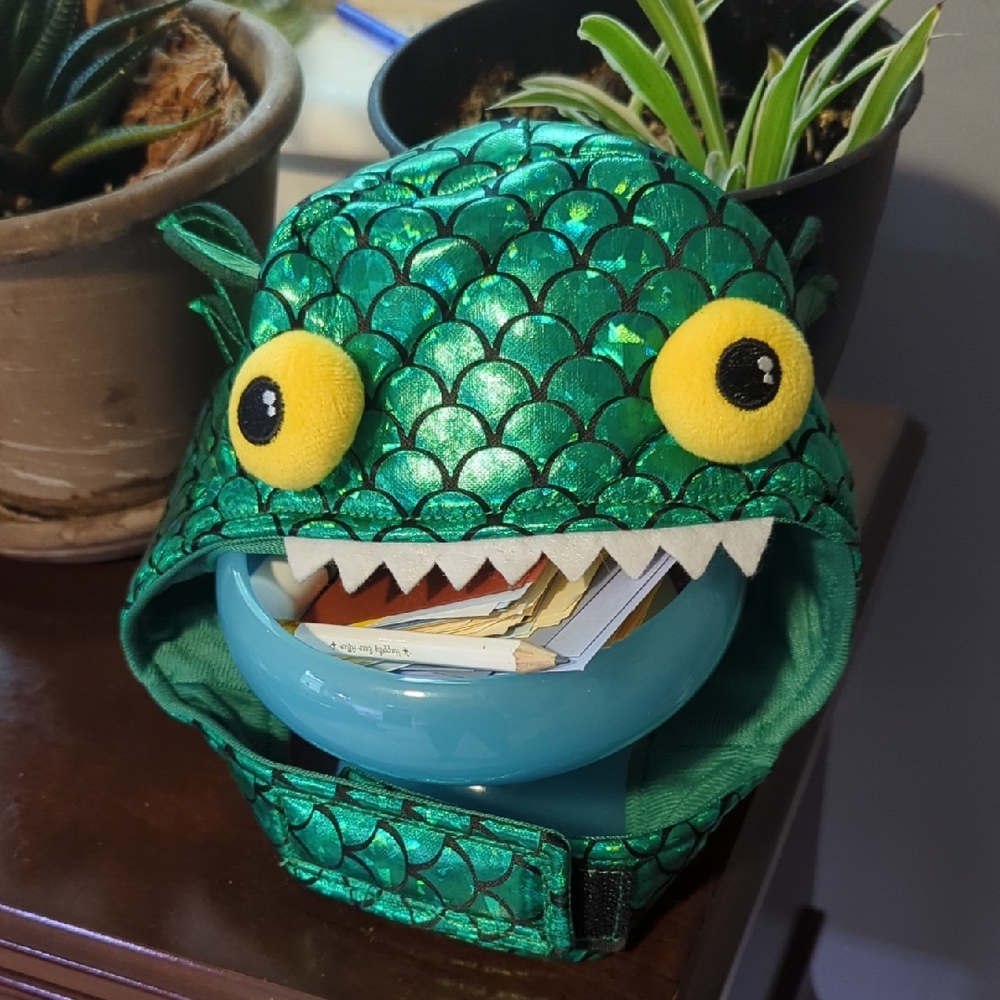 Med Swamp Monster Or Fish Doggie Hood Costume For Halloween 🎃 Velcro Closure